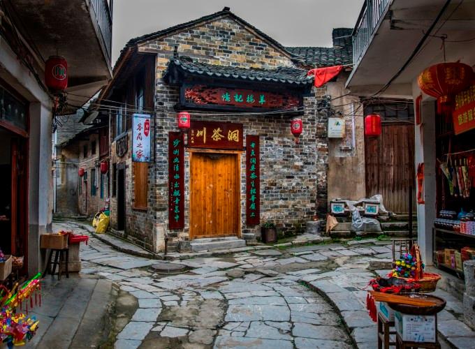 熊出没之重返地球算不算爱国？